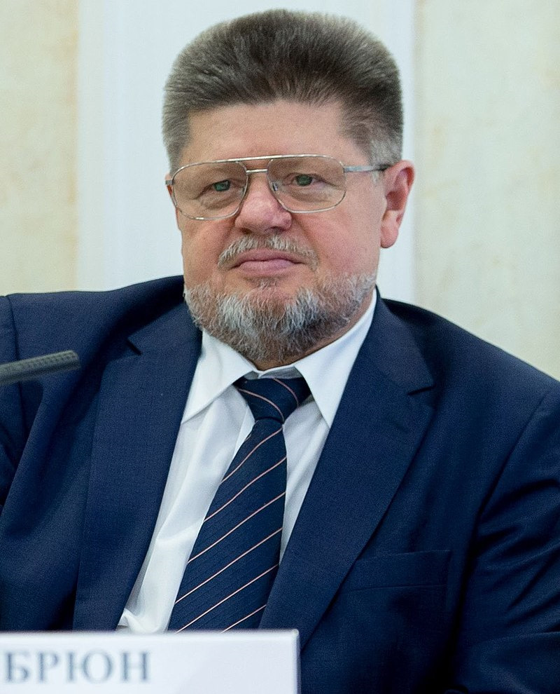 Следствие потребовало отправить нарколога Брюна под домашний арест - РБК