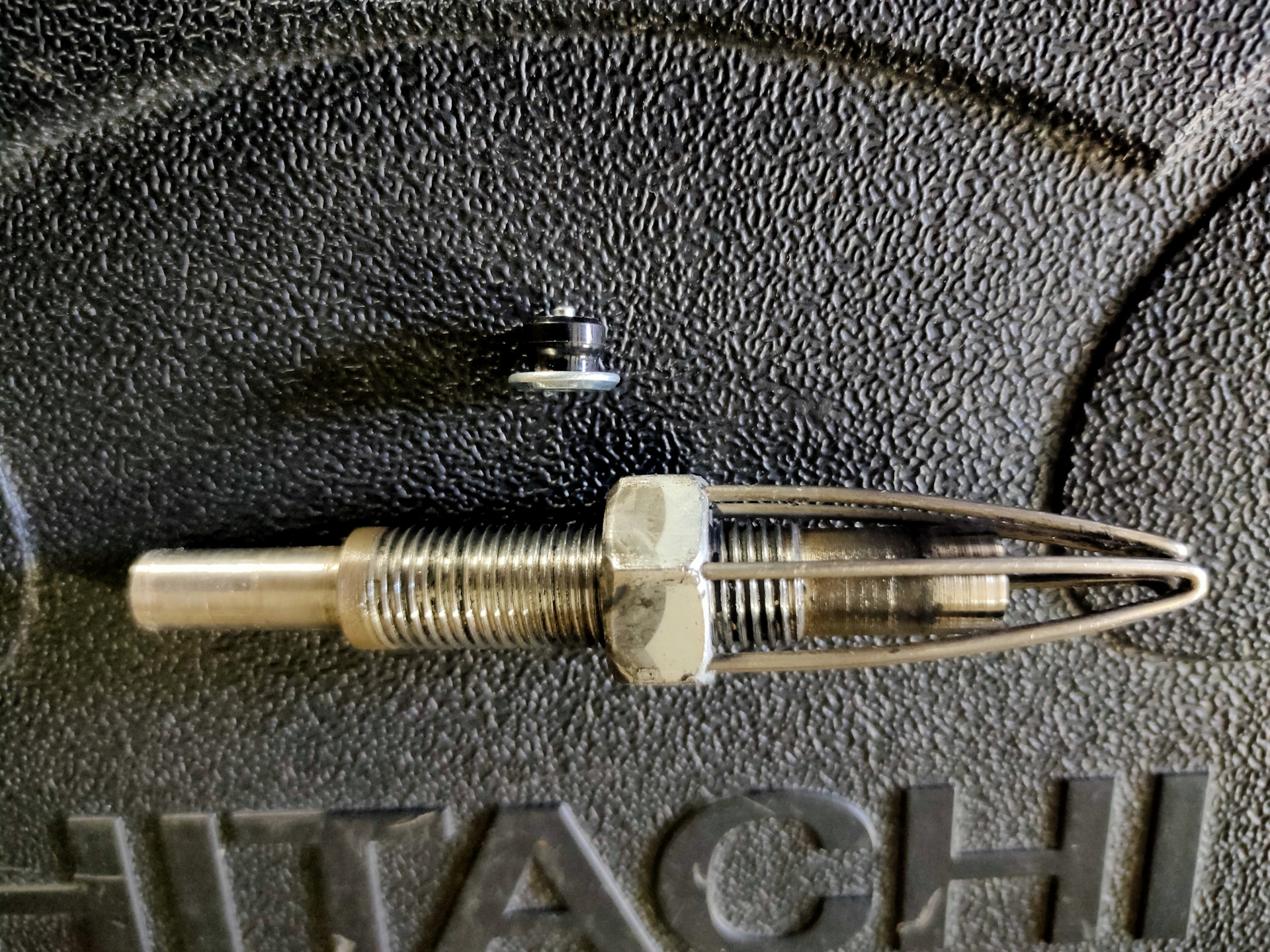 Шиповка резины и замена тормозных колодок в круг. — Nissan X-Trail II ...