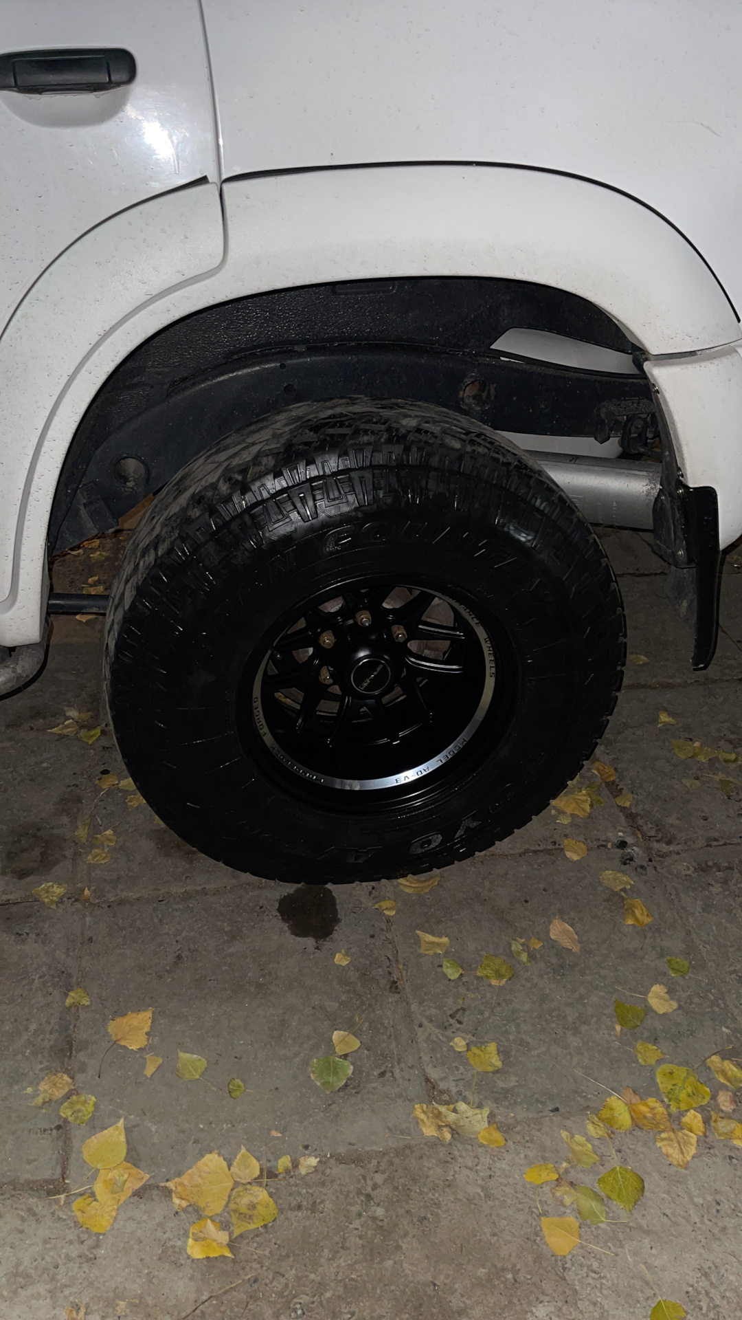 Ноздря на капот — Nissan Patrol (Y61), 3 л, 2003 года | своими руками ...