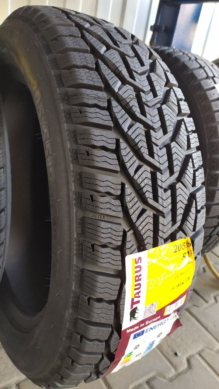 Tigar winter 225/45 R17 — BMW 3 series (E46), 3 л, 2002 года | шины ...