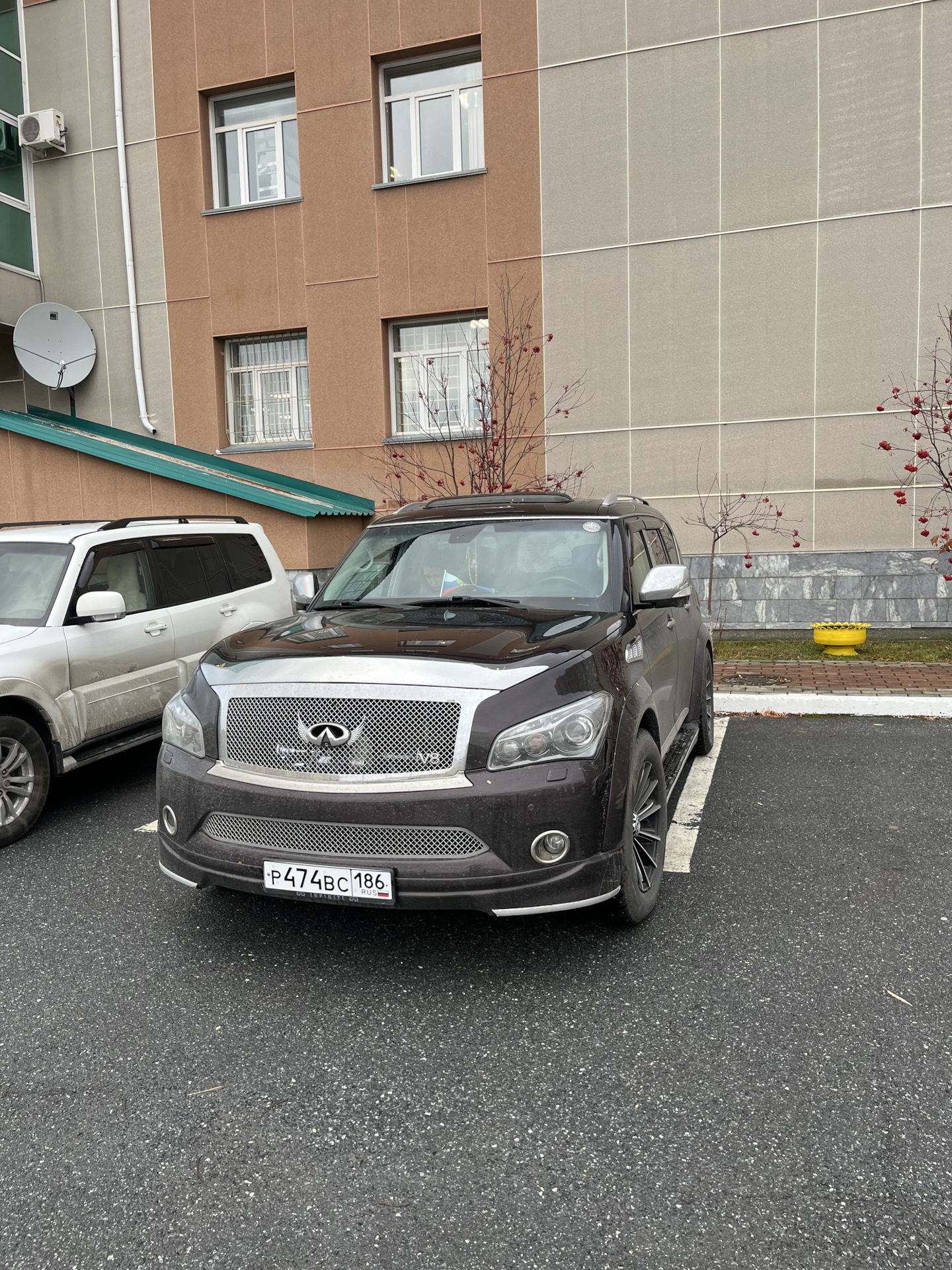 Long way. New home. — Infiniti QX56 (2G), 5,6 л, 2010 года | продажа машины  | DRIVE2