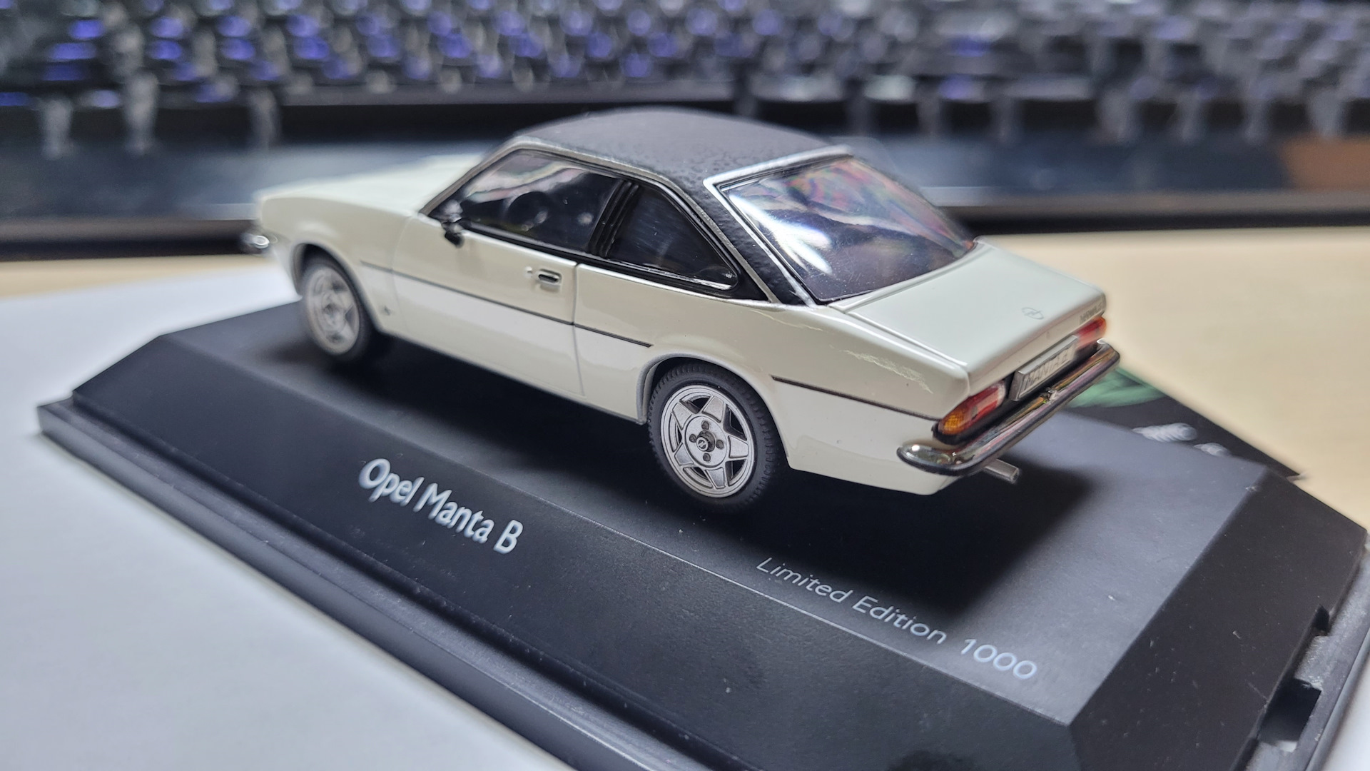 79. Замена стартера, термостата (80), сенатор на фестивале ретро  автомобилей — Opel Senator A, 3 л, 1979 года | своими руками | DRIVE2