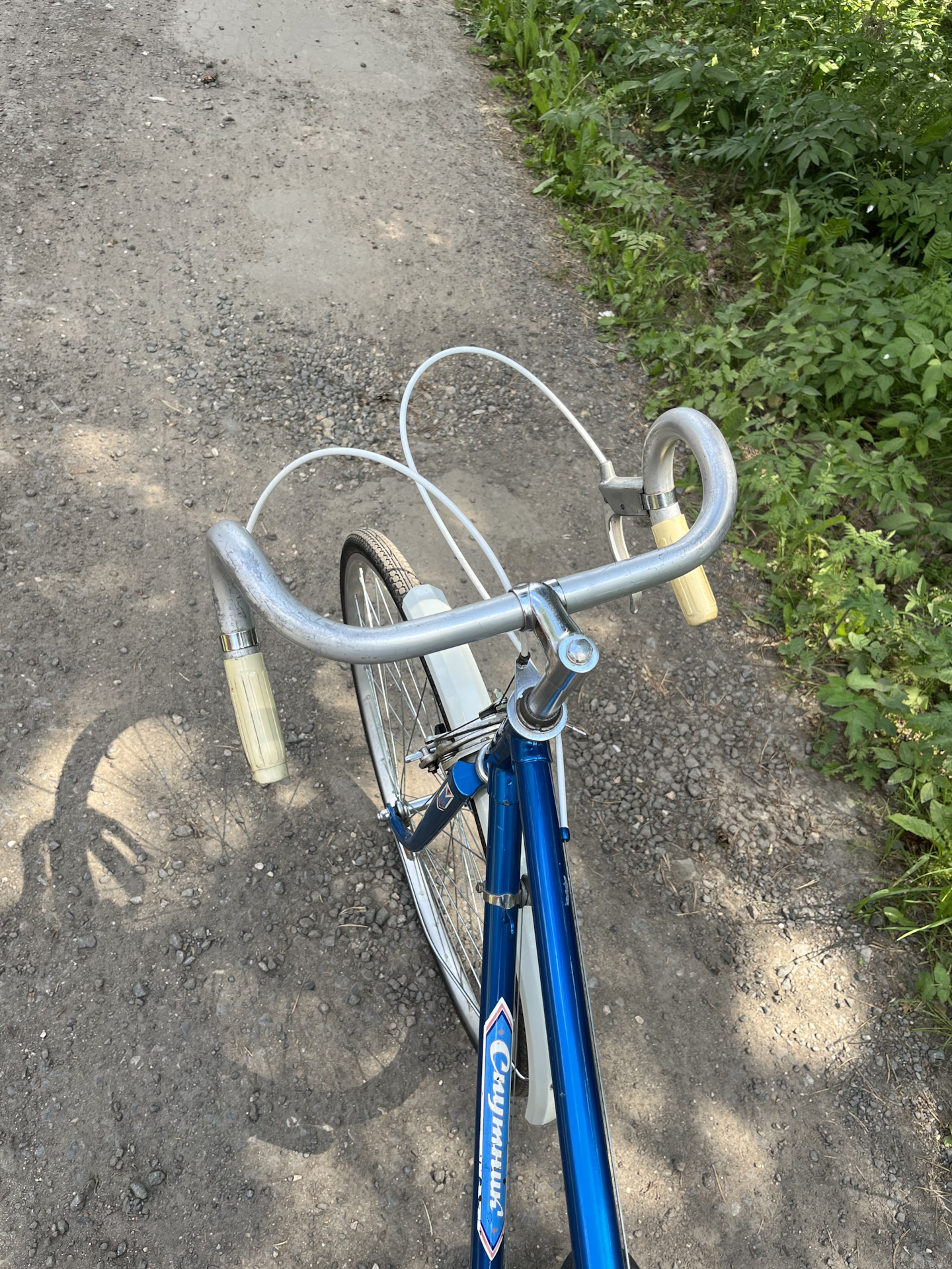 Наслаждаюсь технологиями 50-х. 90 км на ХВЗ Старт Шоссе В555 1972