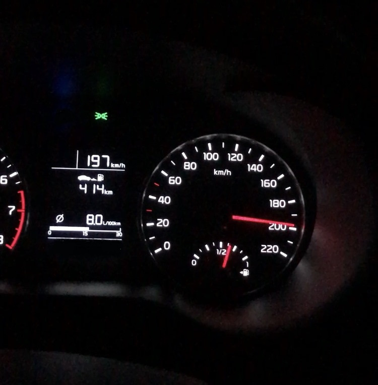 Максимальная скорость — KIA Rio X-Line, 1,6 л, 2018 года | наблюдение ...