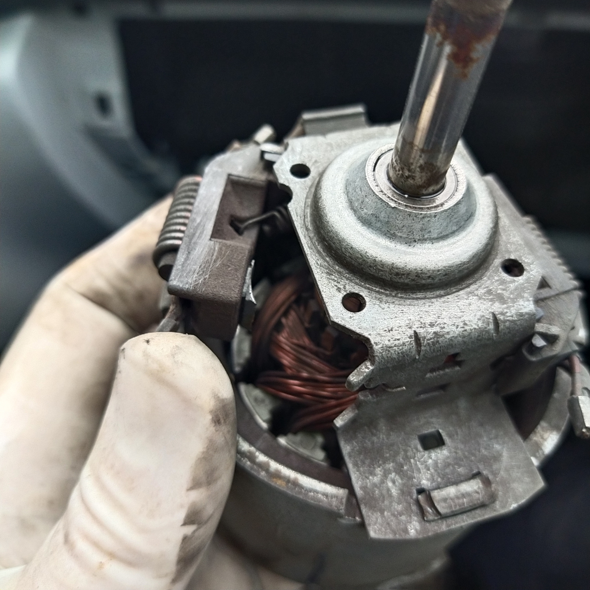 Вентилятор печки…не крутится, странность. — Peugeot 5008 (1G), 1,6 л ...