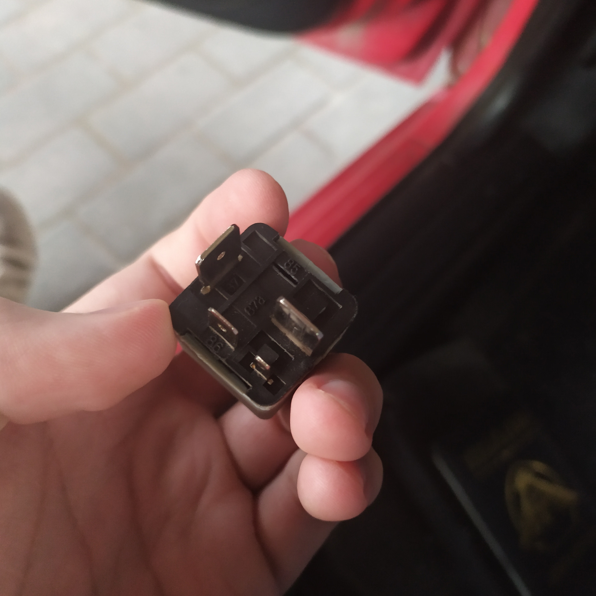 Постоянно качает бензонасос пассат б4 2e — Volkswagen Passat Variant ...