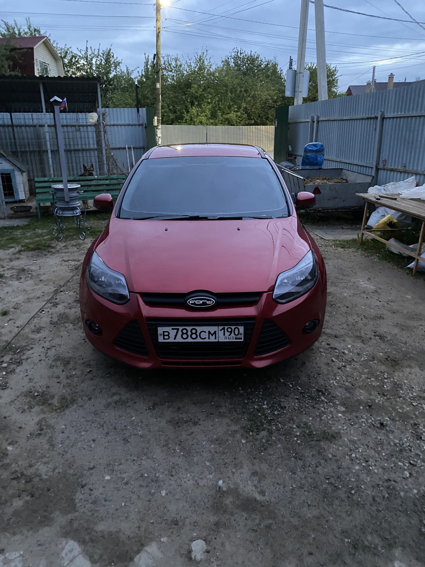 Реставрация задней эмблемы Форд — Ford Focus III Hatchback, 1,6 л, 2011  года | своими руками | DRIVE2