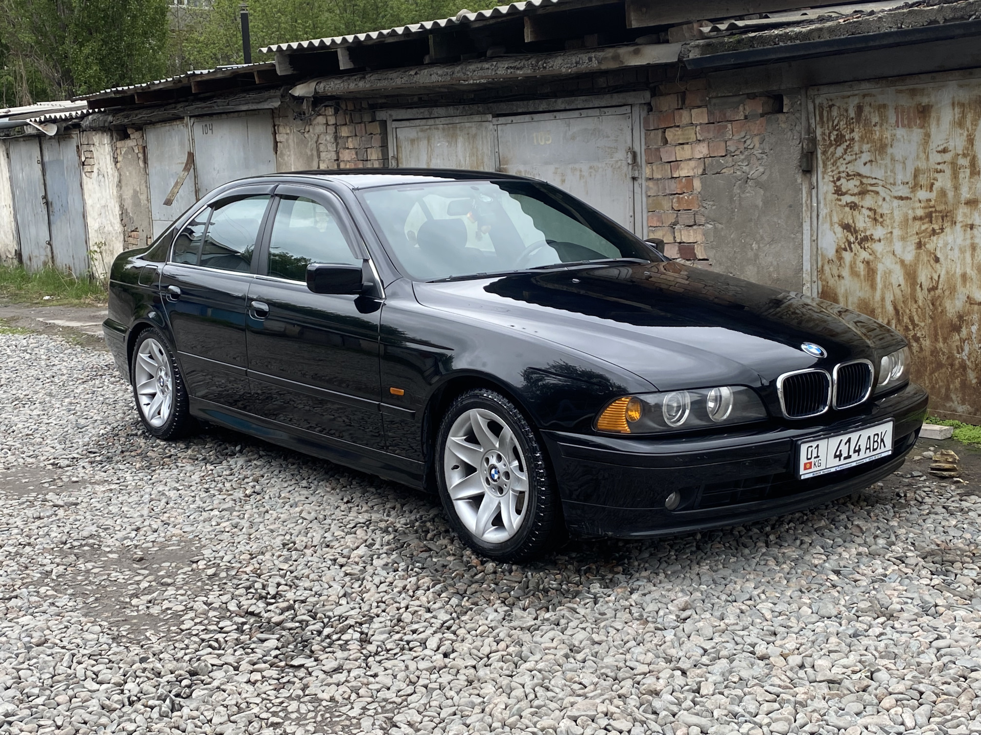 Улица разбитых фонарей — BMW 5 series (E39), 2,5 л, 2001 года | запчасти |  DRIVE2