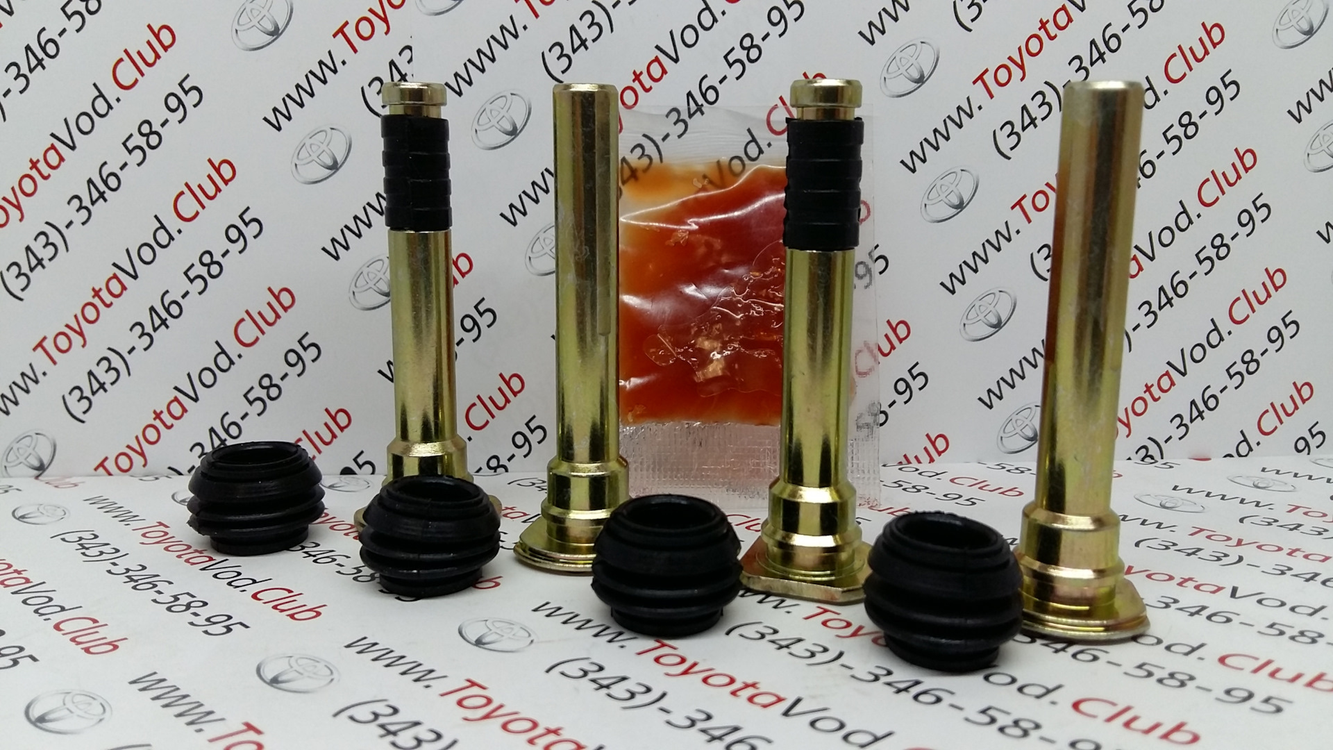 Комплект направляющих тормозного суппорта тойота королла 150. Направляющая суппорта тойота королла 120. Направляющие тормозного суппорта тойота королла. Направляющие суппорта тойота королла 150 передние. Направляющие суппорта заднего тойота королла 120.