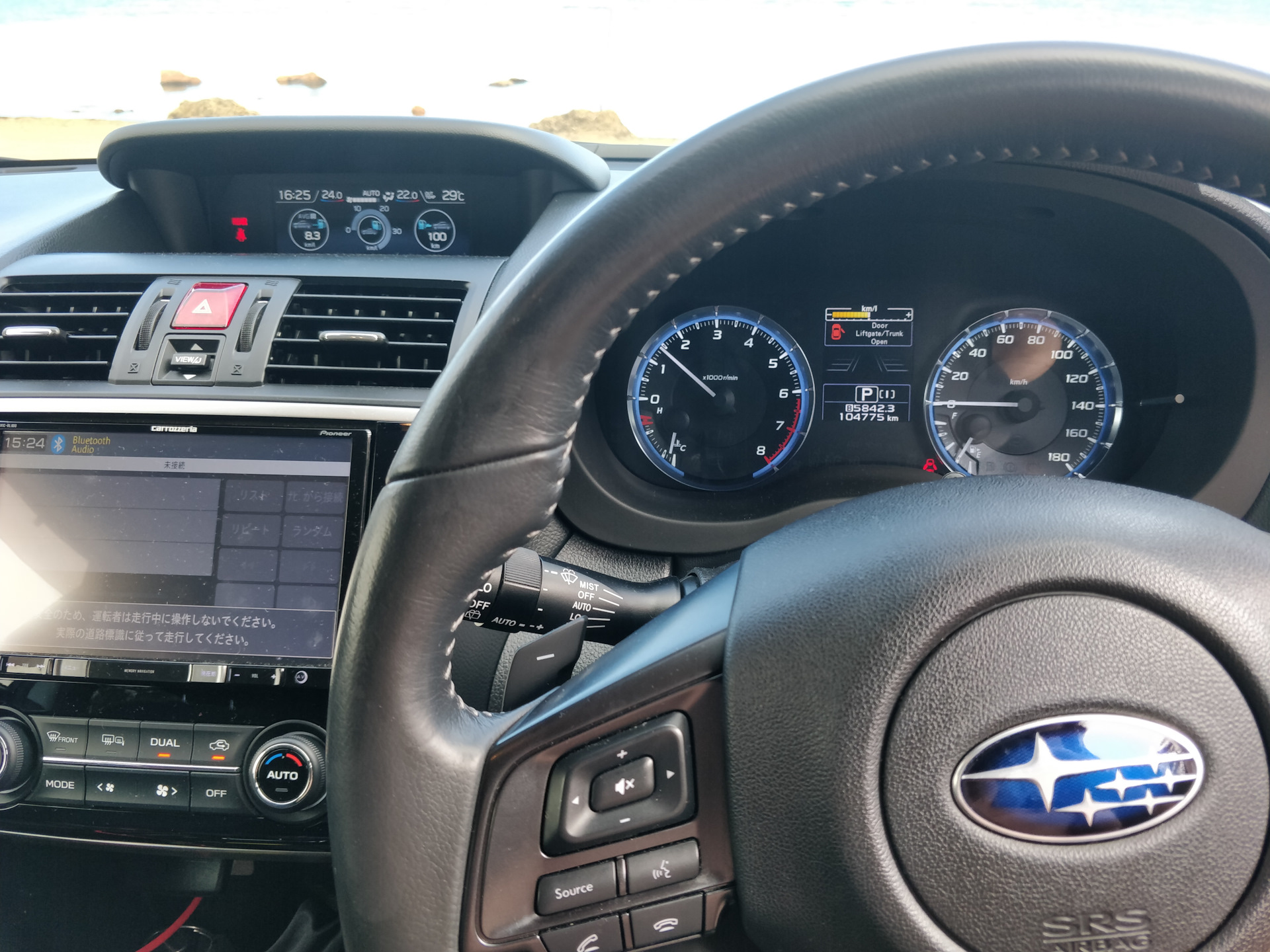 Магнитола levorg. Магнитола Субару Леворг. Диагностический разъем Субару Леворг. Obd2 Subaru Impreza. Леворг ОБД разъем.