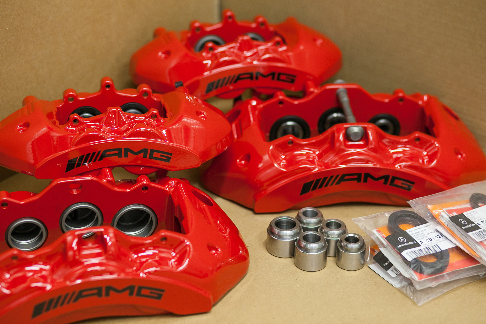 Суппорта amg. Суппорта спб. Ремкомплект суппорта wabco pan 22-1. Красивые суппорта genesis. Суппорт 4 пот зад таурег брембо.