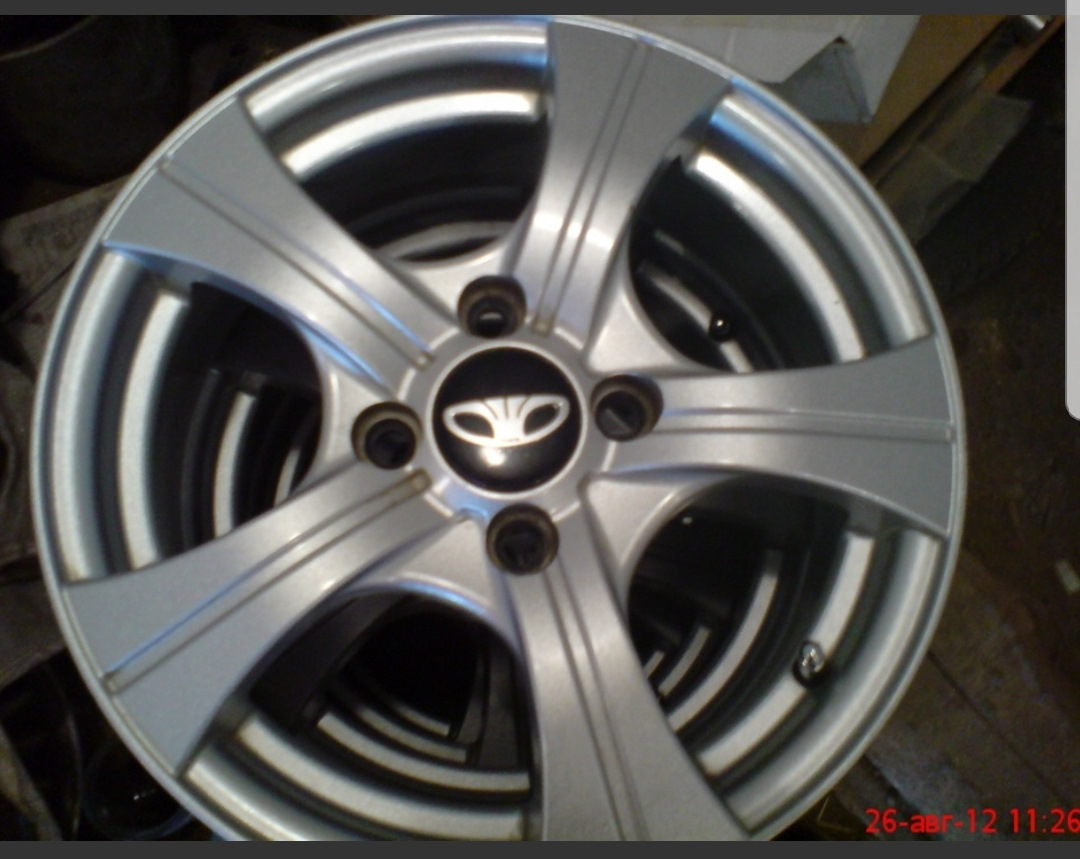 Диски дэу нексия r14. Литые диски на daewoo nexia r14. Литые диски на дэу. Литые диски на daewoo nexia 14 радиус. Литые диски на дэу нексия r14.