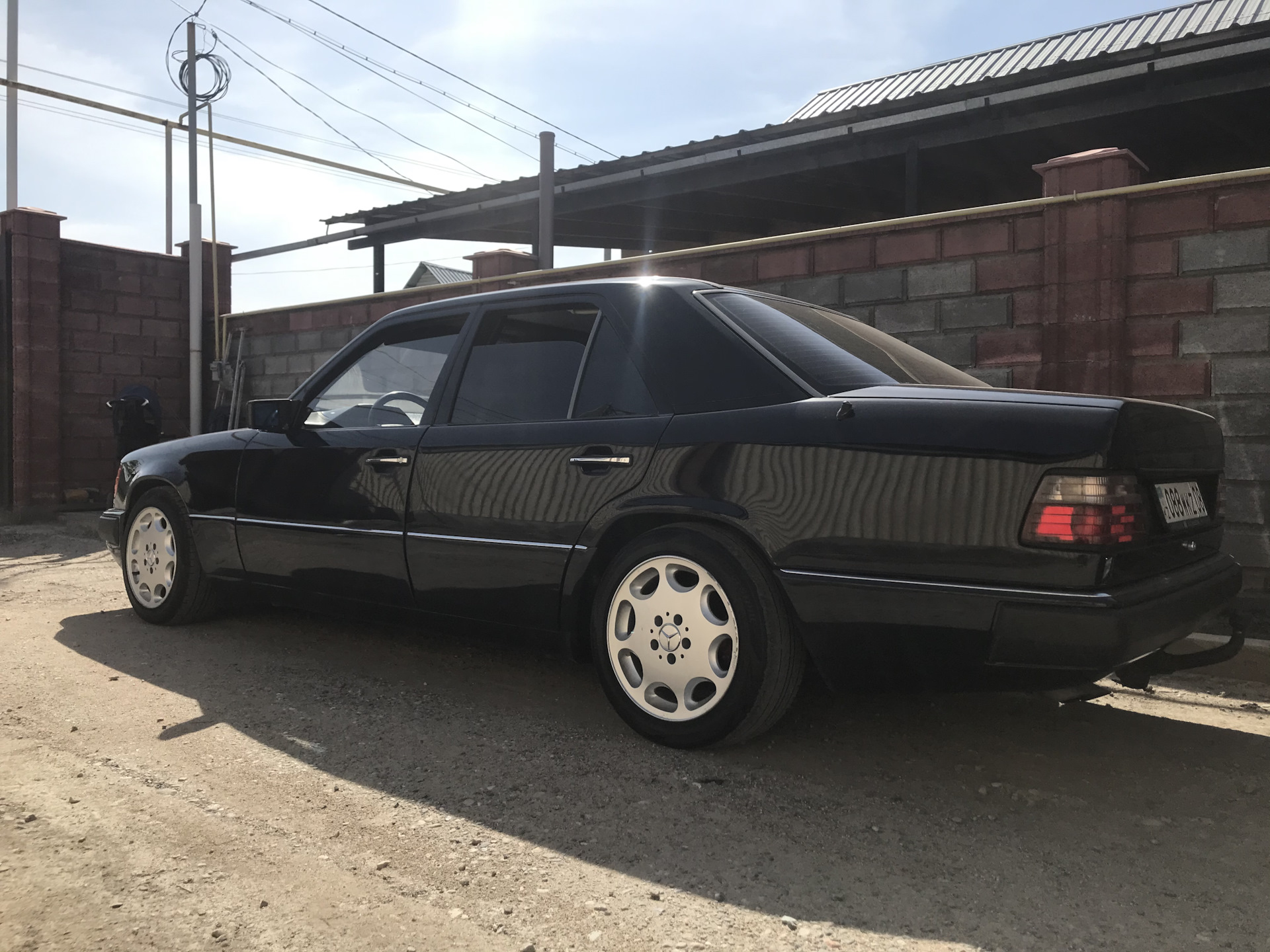 Размеры шин и дисков для w124 — Mercedes-Benz E-class (W124), 2,2 л, 1993  года | колёсные диски | DRIVE2