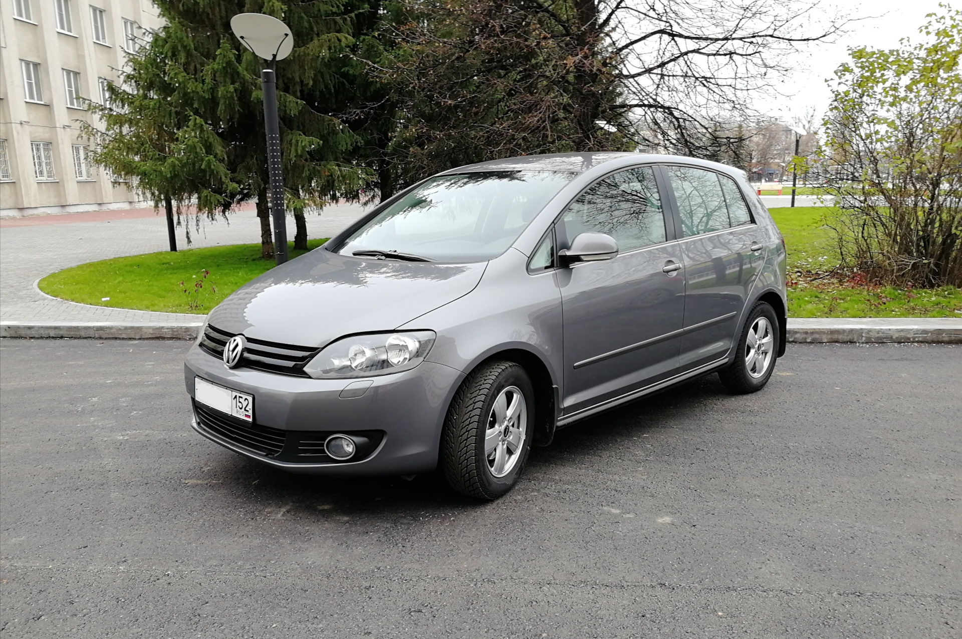 Какие диски и резину можно поставить на плюс? — Volkswagen Golf Plus, 1,6  л, 2006 года | колёсные диски | DRIVE2