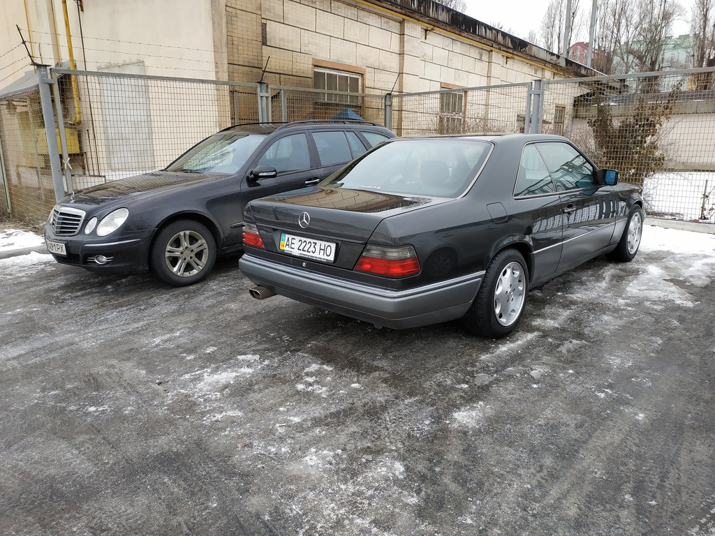 124 купе мерседес 1994. Мерседес 320 124 кузов. Мерседес 124 е320. Мерседес 320 1995 г. Мерседес 124 е320.