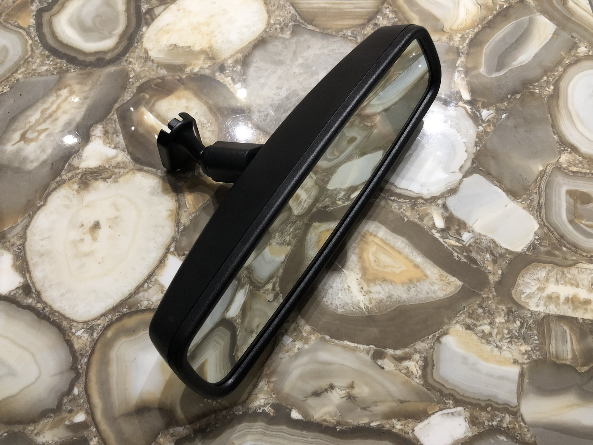 Безрамочное зеркало Mazda CX-5 2019 — Mazda CX-5 (2G), 2,5 л, 2018