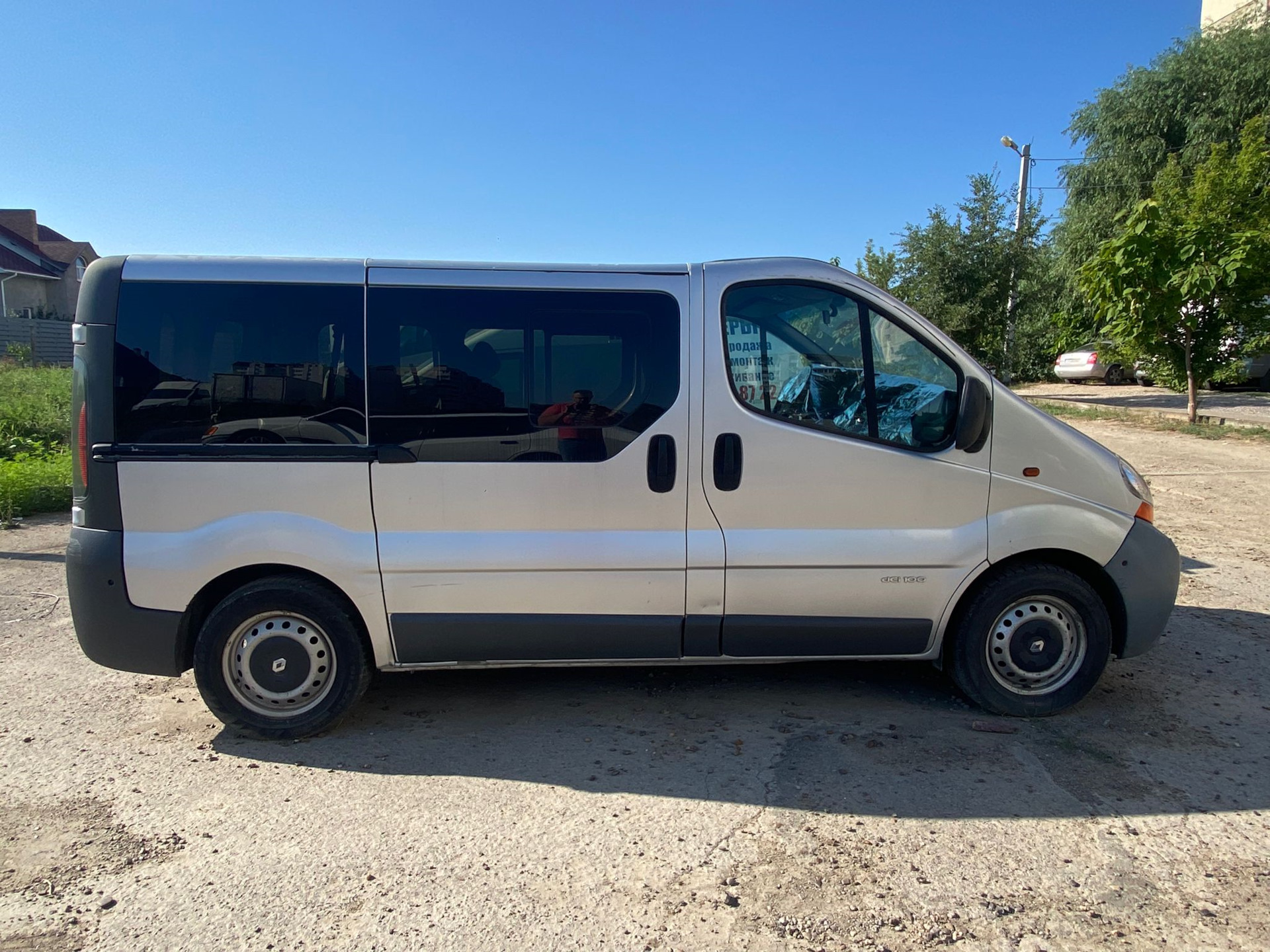 Таки француз подкупить меня. — Renault Trafic (2G), 1,9 л, 2002 года |  наблюдение | DRIVE2