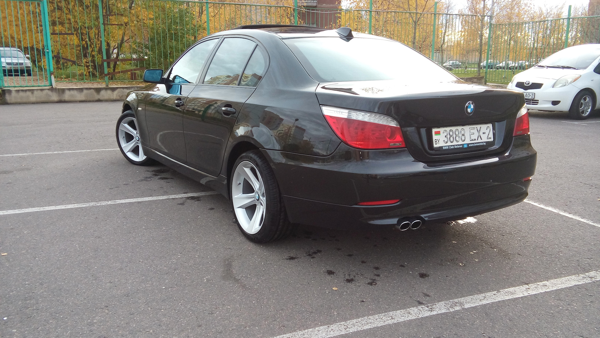 128 е60. BMW e60 128 стиль. Е60 128 стиль r18. E60 128 стиль r18. БМВ е60 на 128.