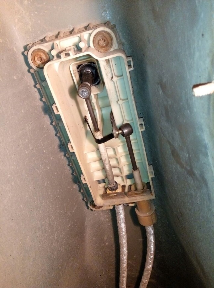 Порвался трос КПП :( — MINI Cooper S Mk I, 1,6 л, 2002 года | поломка ...