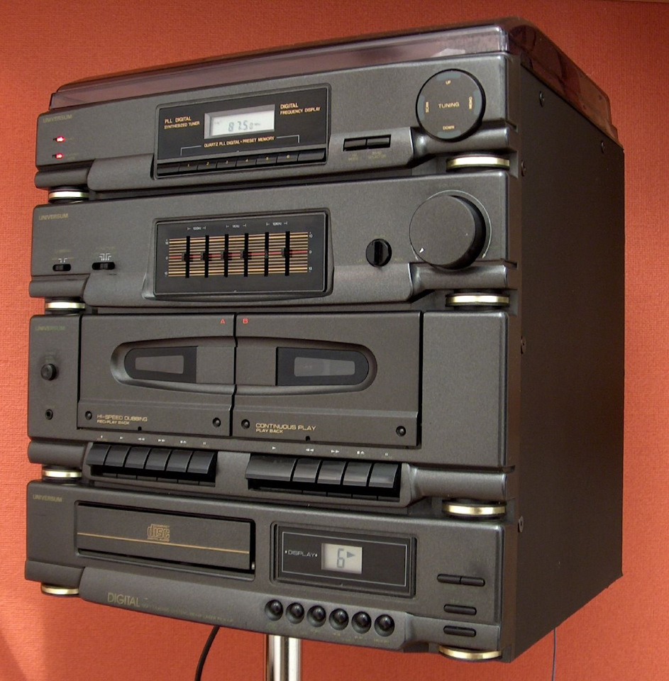 Аудио и видеотехника для. Дека кассетная «Universum Hi-Fi System 6600». Sanyo g2620. Магнитофон Universum двухкассетный. Музыкальный центр 2х кассетный Sony.