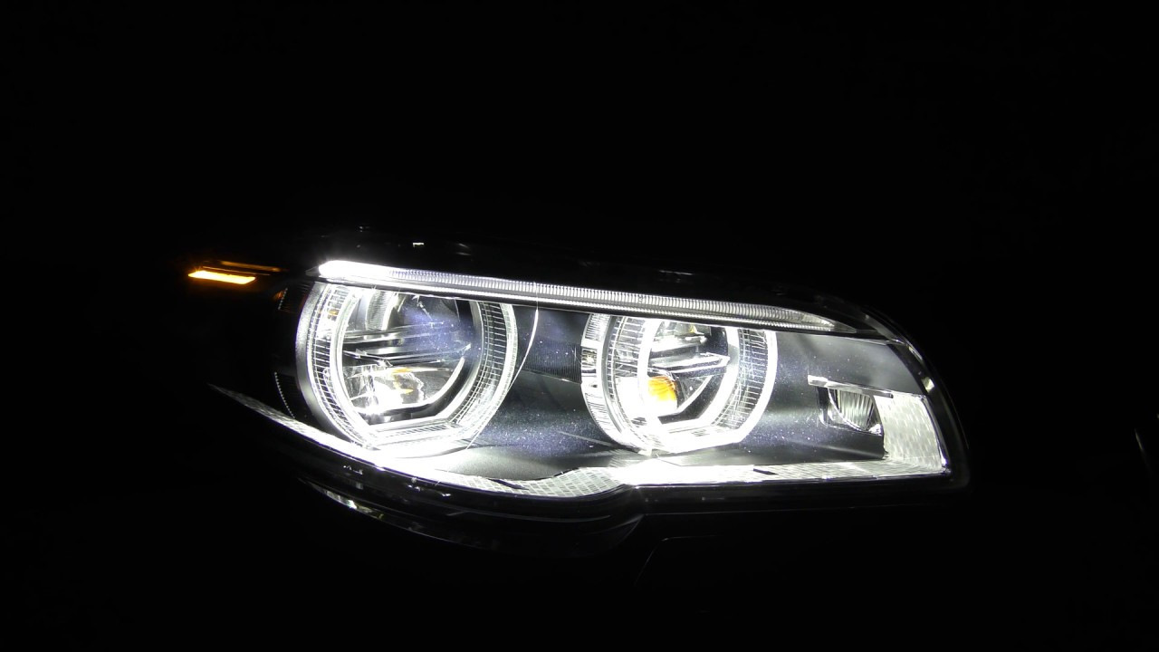 дальний свет проекция bmw x5 e70. Bmw g30 led. адаптивное освещение бмв. Bmw adaptive led f15. Bmw g30 led.