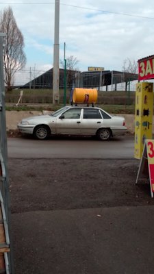 диван на крыше авто. Смотреть фото диван на крыше авто. Смотреть картинку диван на крыше авто. Картинка про диван на крыше авто. Фото диван на крыше авто