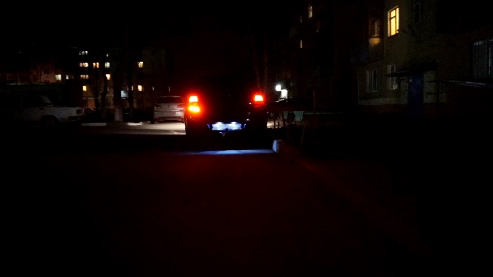 Сравнение яркости автоламп 1156 BA15S: p21w (штатная), 4 cob led и 120 ...