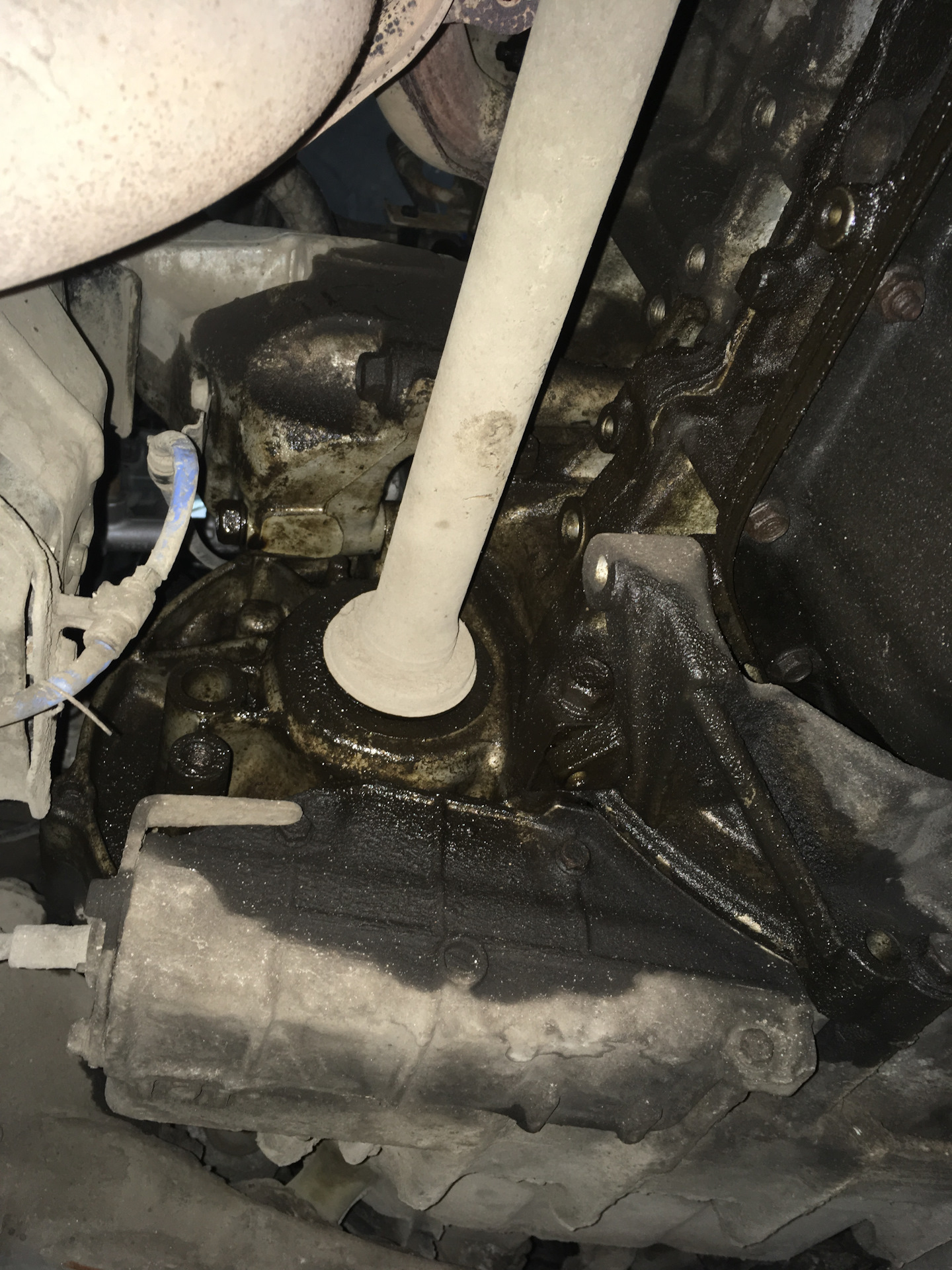 Запах масла в салоне — Honda Accord (7G), 2 л, 2006 года | другое | DRIVE2