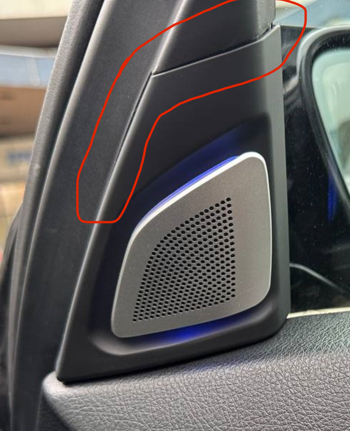 Подсветка салона Ambient Light — BMW 5 series (F10), 2,5 л, 2014 года