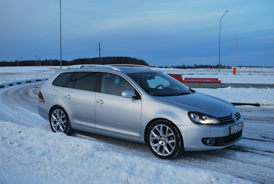 Volkswagen Golf 6 универсал