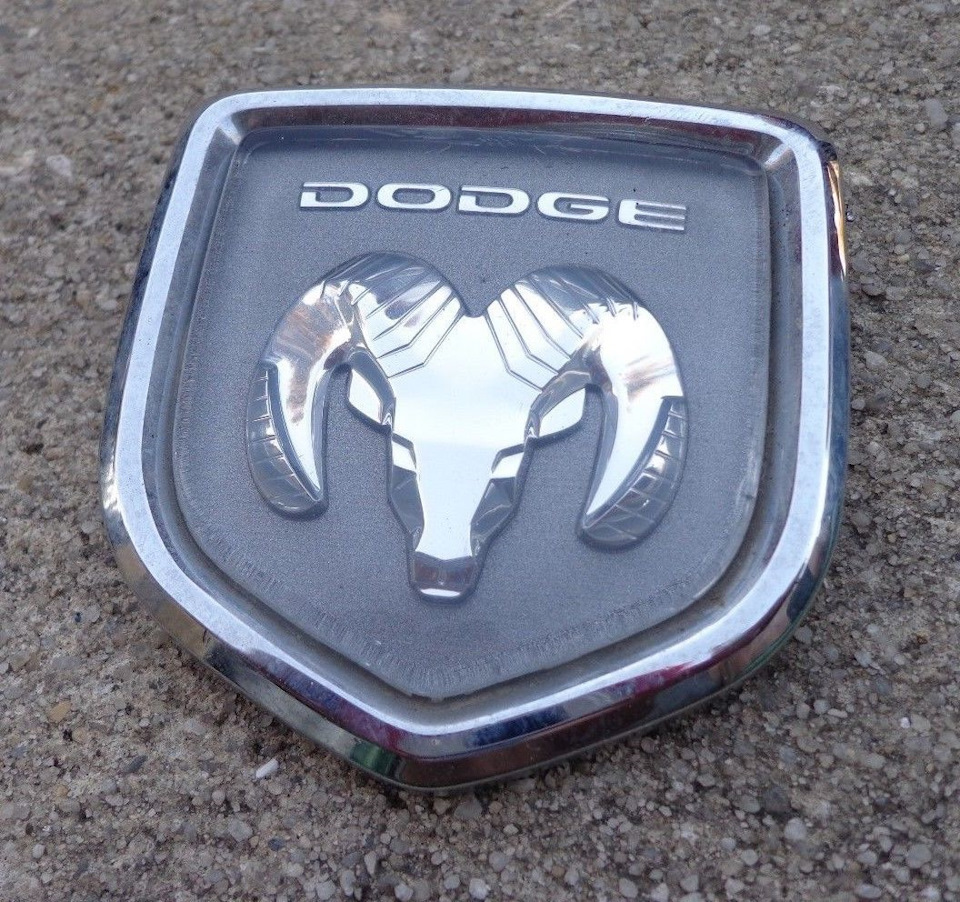 Эмблемы DODGE. Обзор предложений, поиск своего. — Dodge Stratus (2G), 2,7  л, 2002 года | другое | DRIVE2