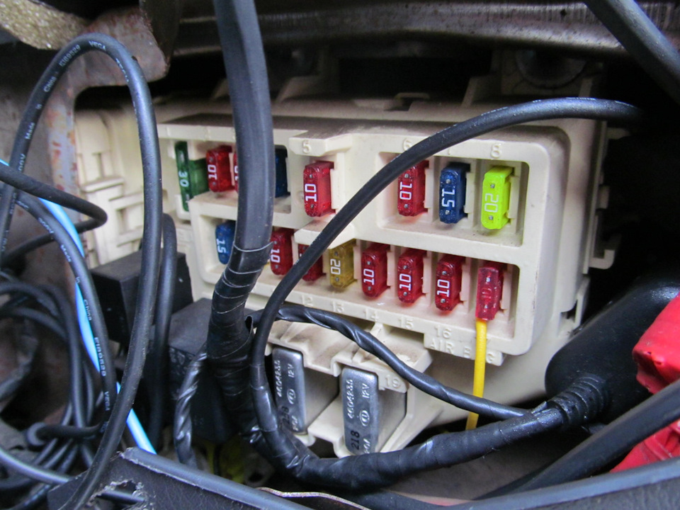 Ищу сигнал тахометра. — Chrysler Intrepid (2G), 2,7 л, 1998 года ...