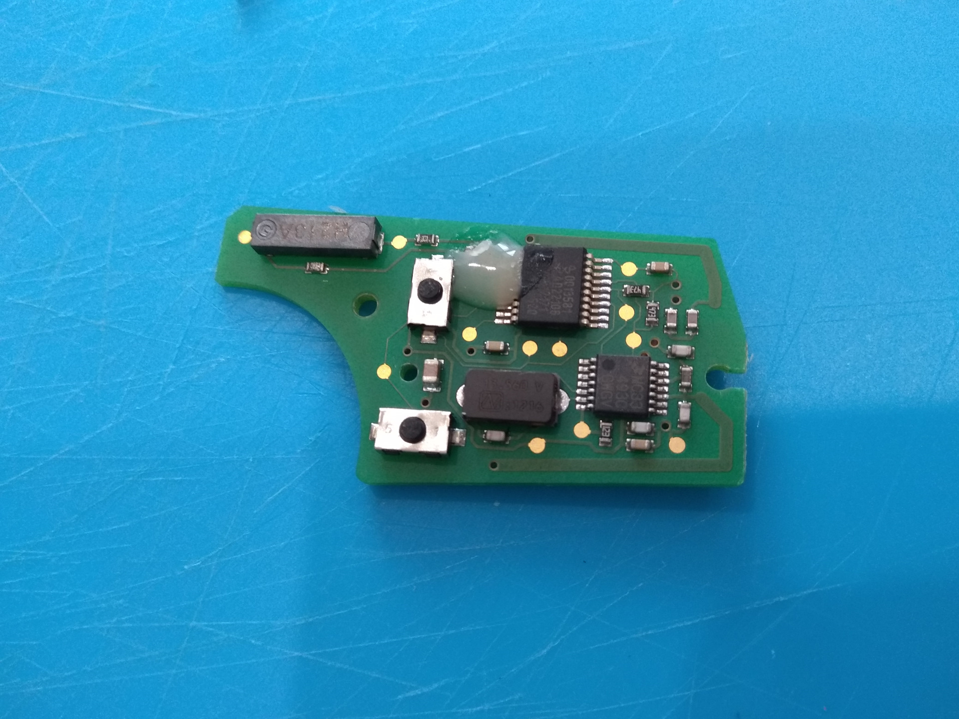 Ключ микросхемы. Vectra с плата ключа. Плата ключа Opel Astra.