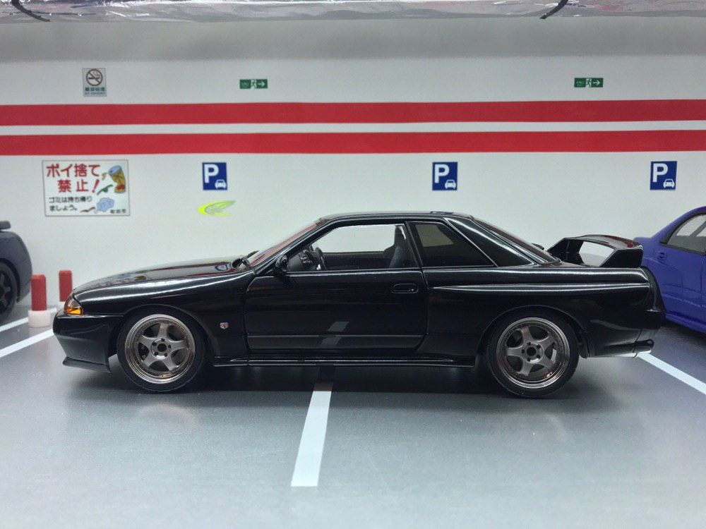 1/18 Autoart Nissan Skyline GT-R R32 (BNR32) Initial D