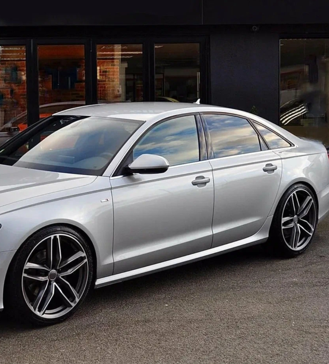 Какие можно поставить брызговики — Renault Laguna III, 2 л., 2008 года ...