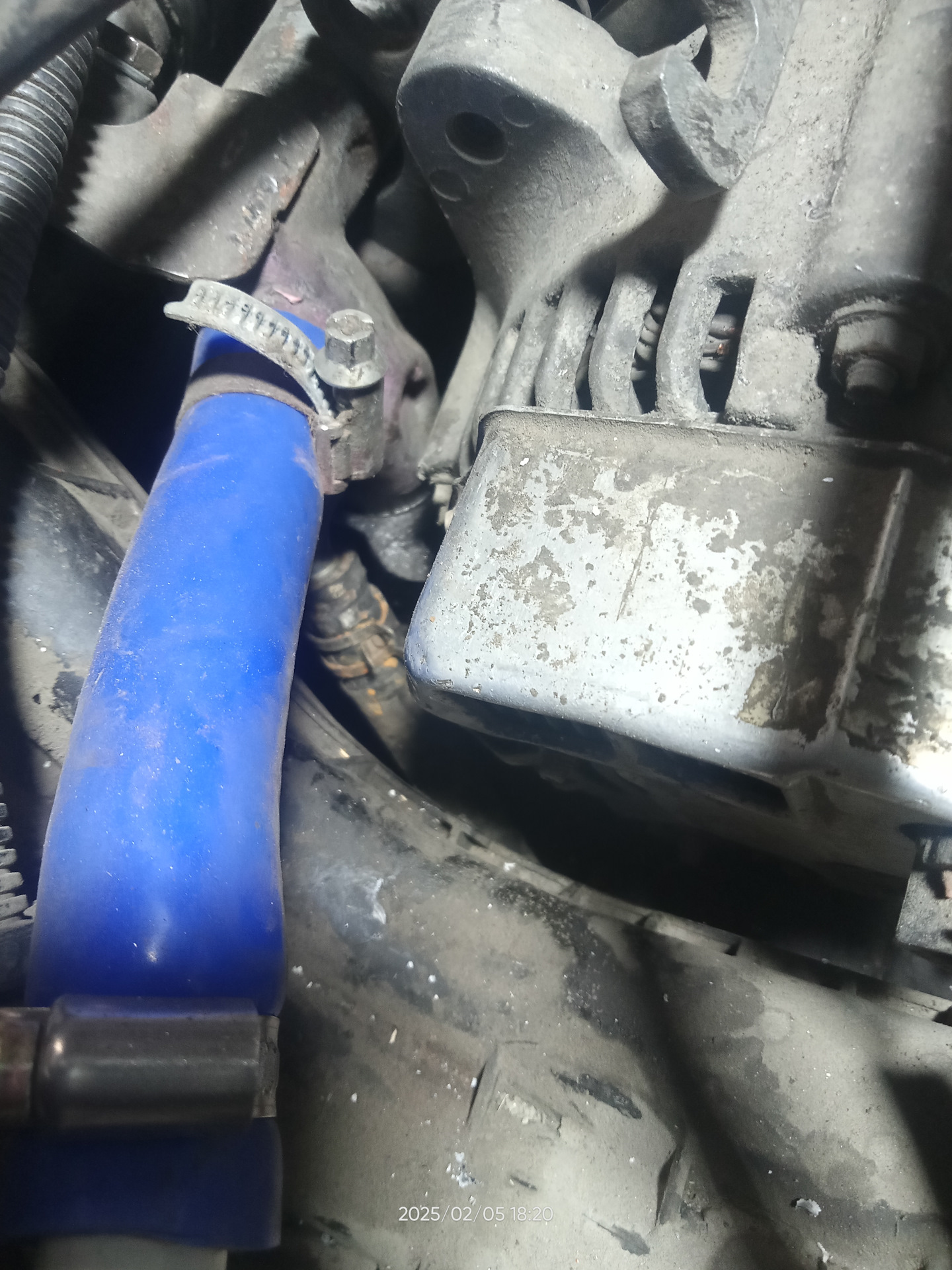 Ищу тепло в машине🥶 — Daihatsu Atrai (S221G/S231G), 1,3 л, 2000 года ...