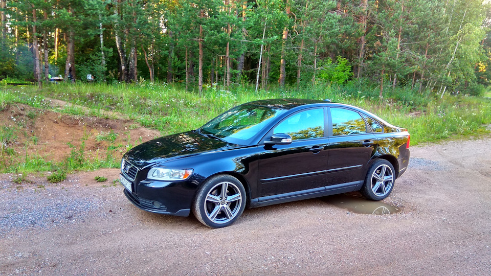 S 40 15. Volvo s40 r17. Volvo s40 r15. 225/50 R17 Volvo s 40. Литье на Вольво s40.