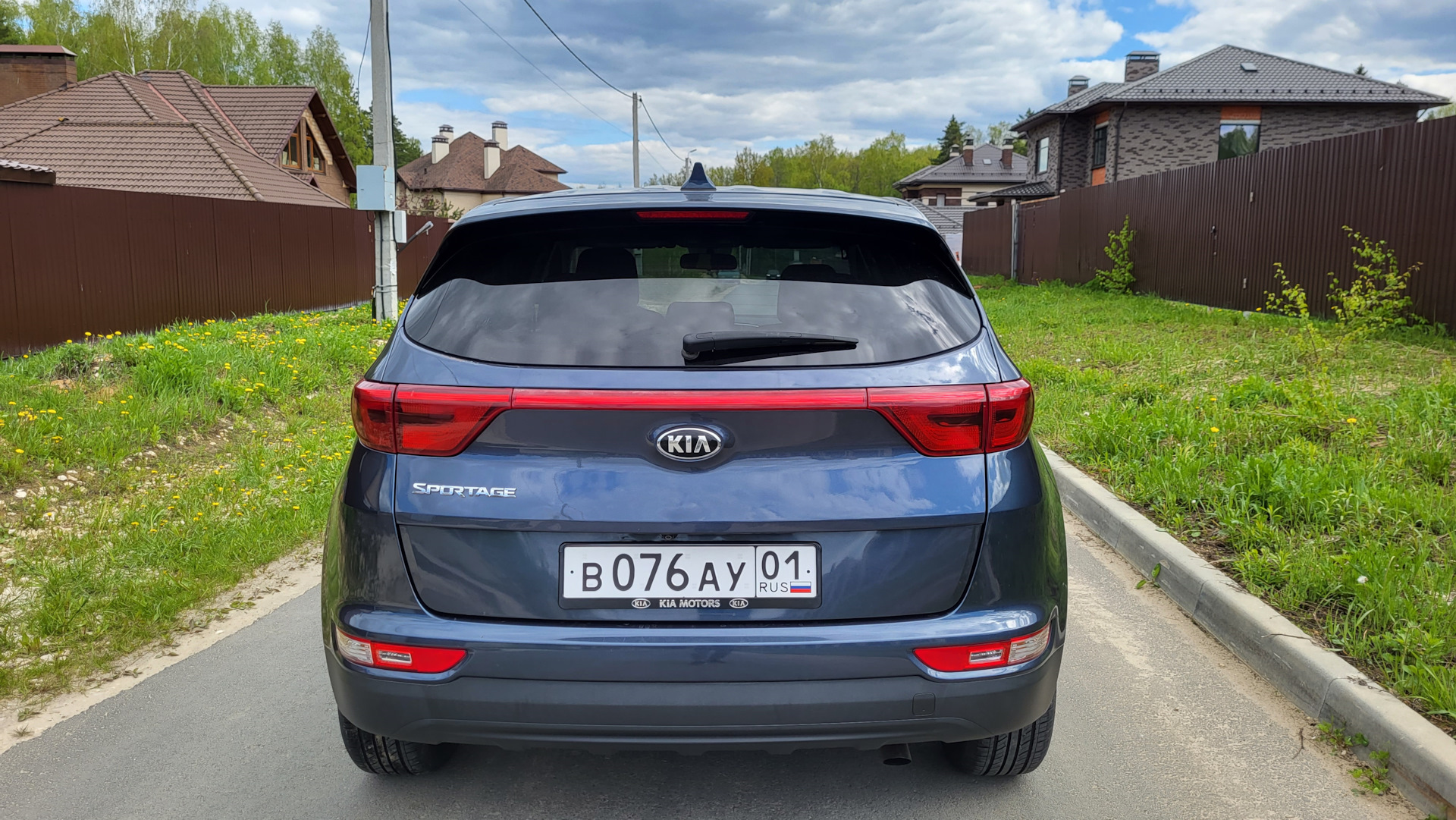 Засвет фонарей двери багажника — KIA Sportage (4G), 2 л, 2018 года ...