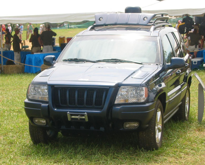 Jeep Grand Cherokee WJ С кенгурятником