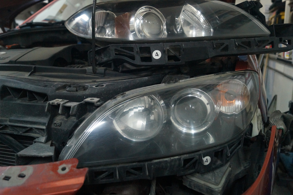 Как помыть фары изнутри, без разбора. — Mazda 3 (1G) BK, 2 л, 2005 года ...