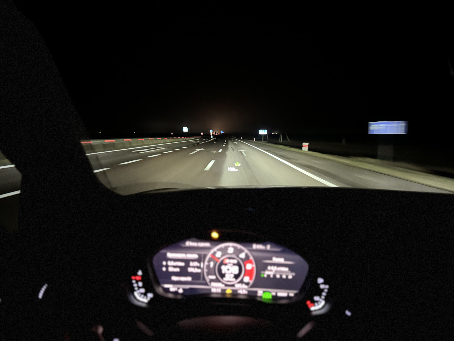 Тусклый свет фар — Audi Q5 (2G), 2 л, 2019 года | наблюдение | DRIVE2