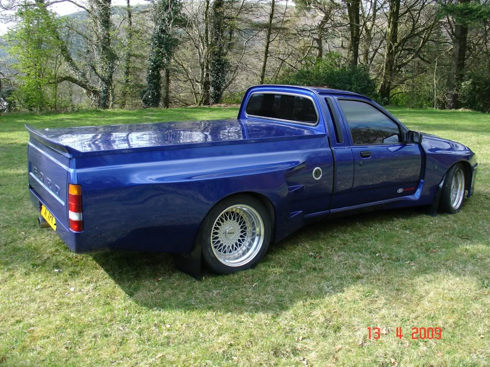 Переделанный под. Форд пикап p100. Ford p100 Tuning. Ford p100 Truck. Sierra p100.