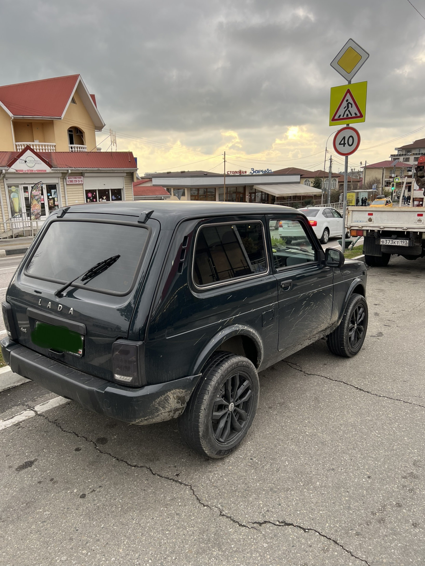 17-дюймовые диски на Ниву без проставок — Lada 4x4 5D, 1,7 л, 2010 года |  колёсные диски | DRIVE2