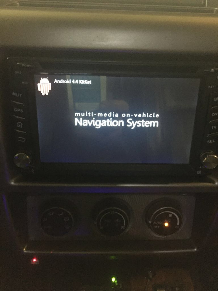 Зависла магнитола на андроиде — Mercedes-Benz C-class Sportcoupe (C203 ...