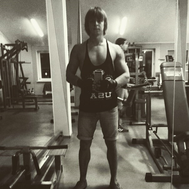 Потек сальник хвостовика — Audi A4 (B6), 1,8 л, 2005 года | поломка ...