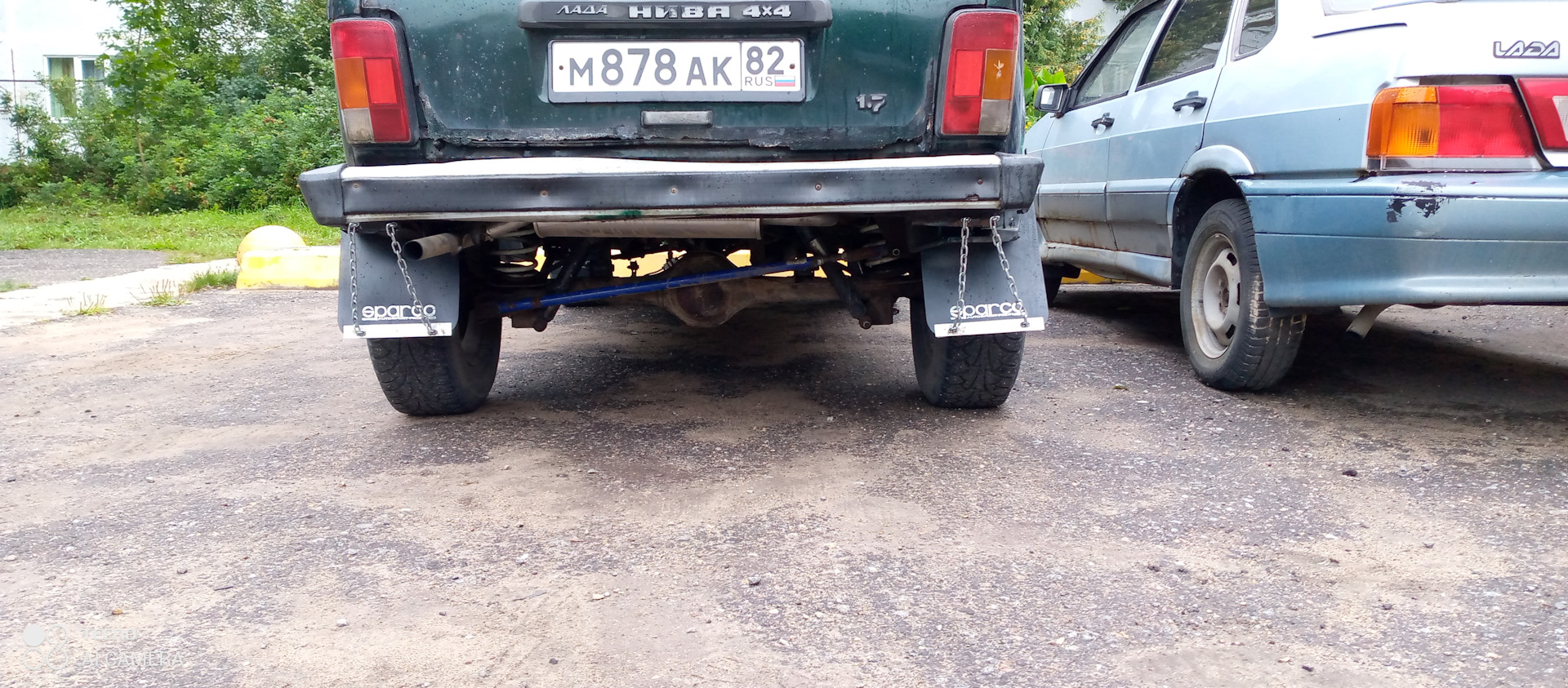 Установка брызговиков от МАЗ на шевроле ниву 😉 — Chevrolet Niva (1G), 1 ...
