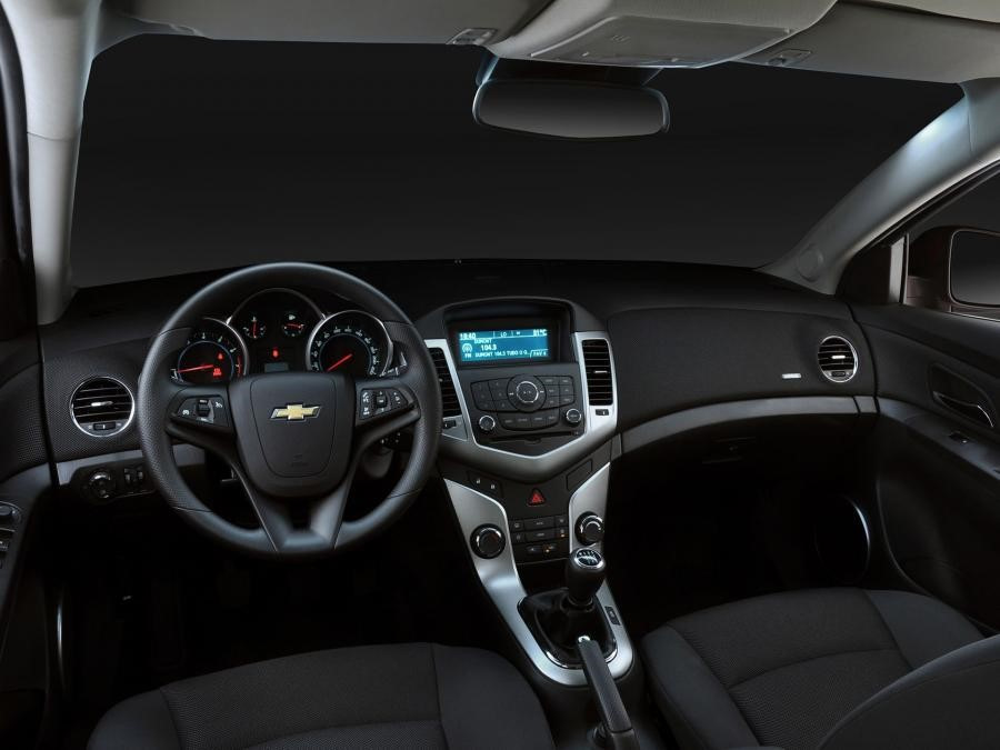 Chevrolet cruze интерьер