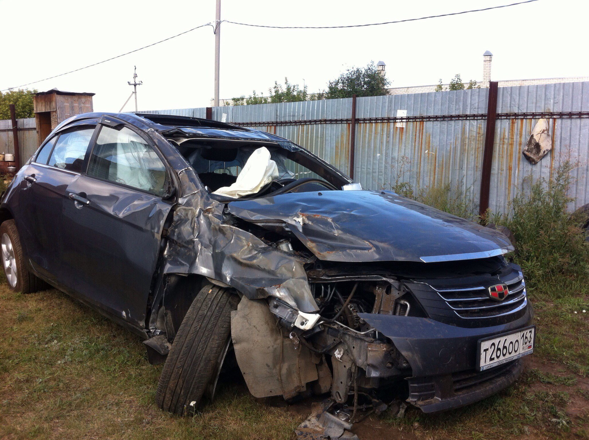 авторазбор эмгранд. авторазбор эмгранд. абсорбер джили эмгранд ес7. Geely emgrand ec7 разбитая. фильтр абсорбера geely emgrand ec7.