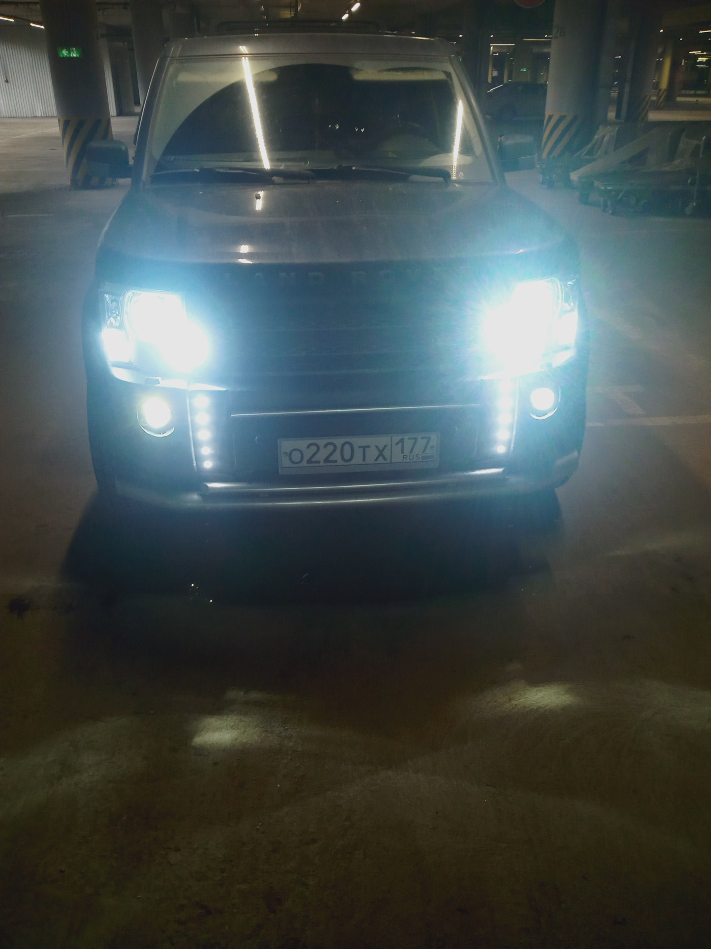 LED вместо ксенона D2S. Plug&Play решение — Land Rover Discovery III, 2 ...