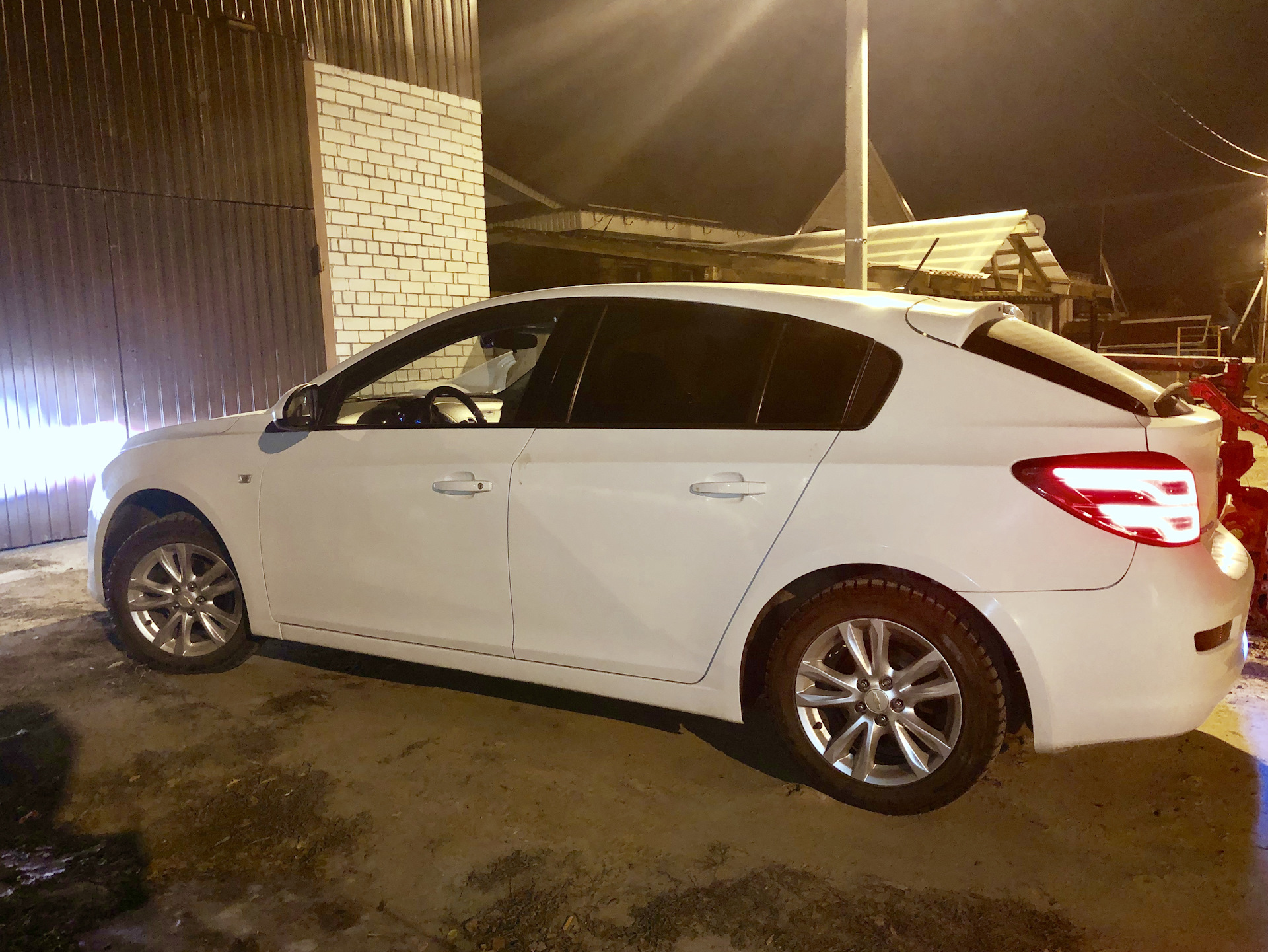 Диски r17 от opel astra J — Chevrolet Cruze Hatchback, 1,6 л, 2013 года ...
